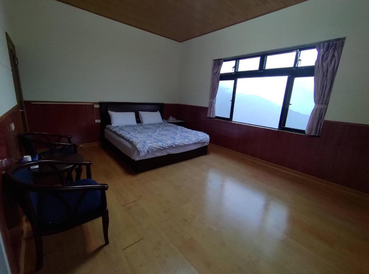 Lanting Yazhu B&B ريناي المظهر الخارجي الصورة